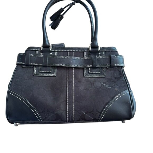 2 Purses—2 COACH Bags Zipper Issues / tear Years 2006 & 2011 NWOT + 4 COACH tags - Picture 10 of 16